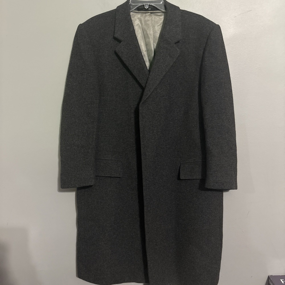 Men's Grey Gray 100% Wool Overcoat Size 40 Long Dress Coat Topcoat